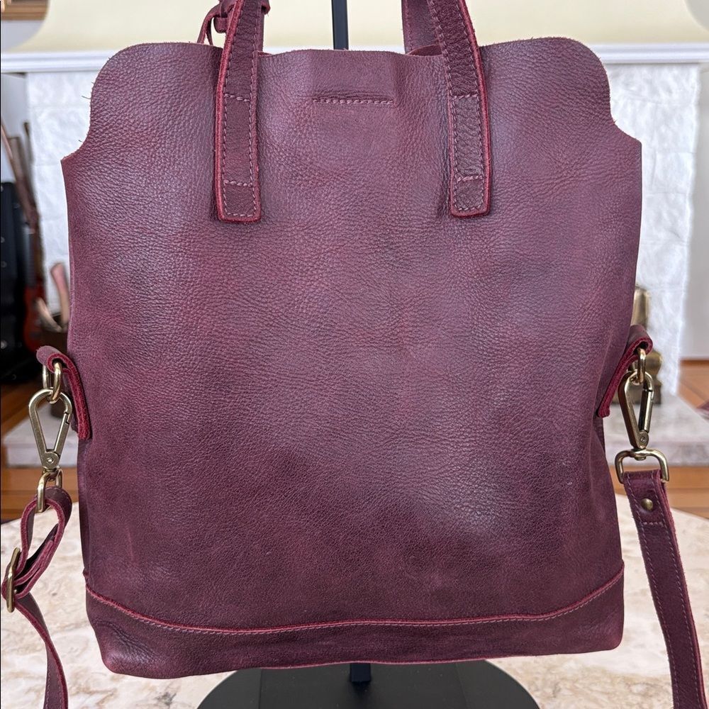 Roots Soft Leather Tote | Burgundy | Dual Handles + Crossbody Strap - Picture 7 of 16